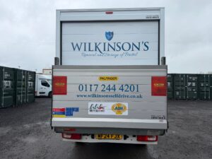 What Size Hire Van Do I Need for a One-Bedroom Flat?